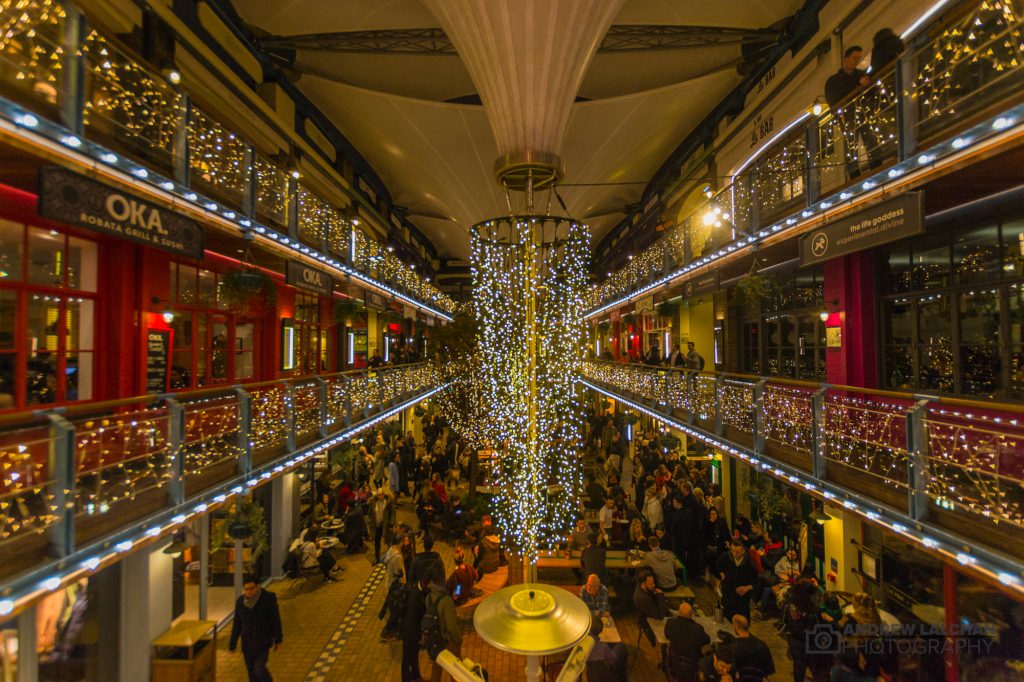 Kingly Court