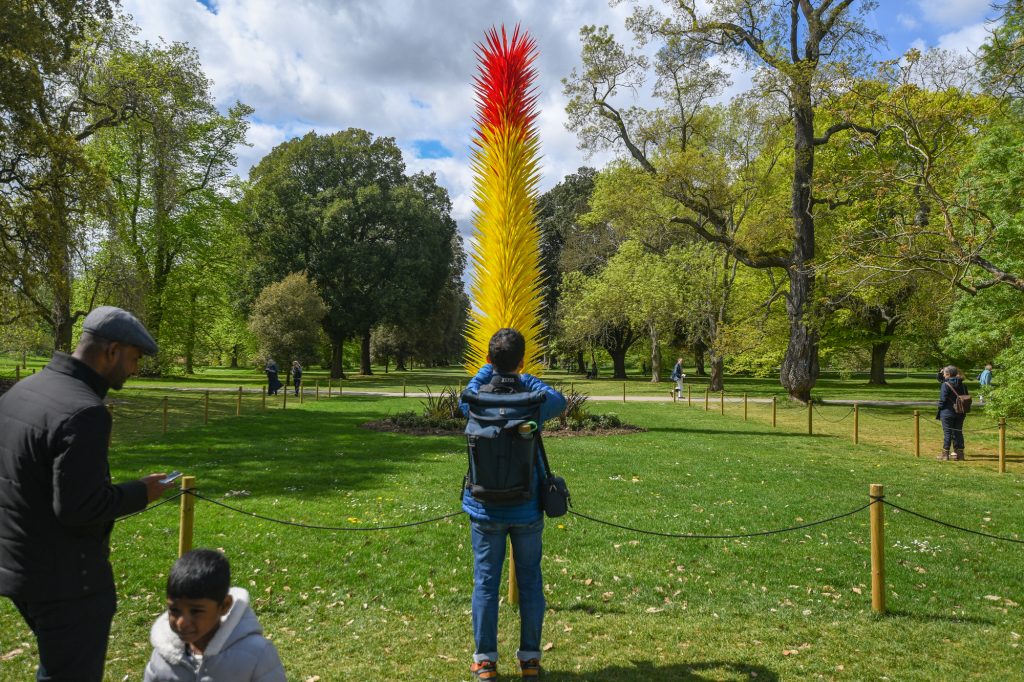 Chihuly - Reflections on nature at Kew Gardens